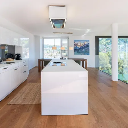 Exclusive Sky Penthouse In Appartamento Thun